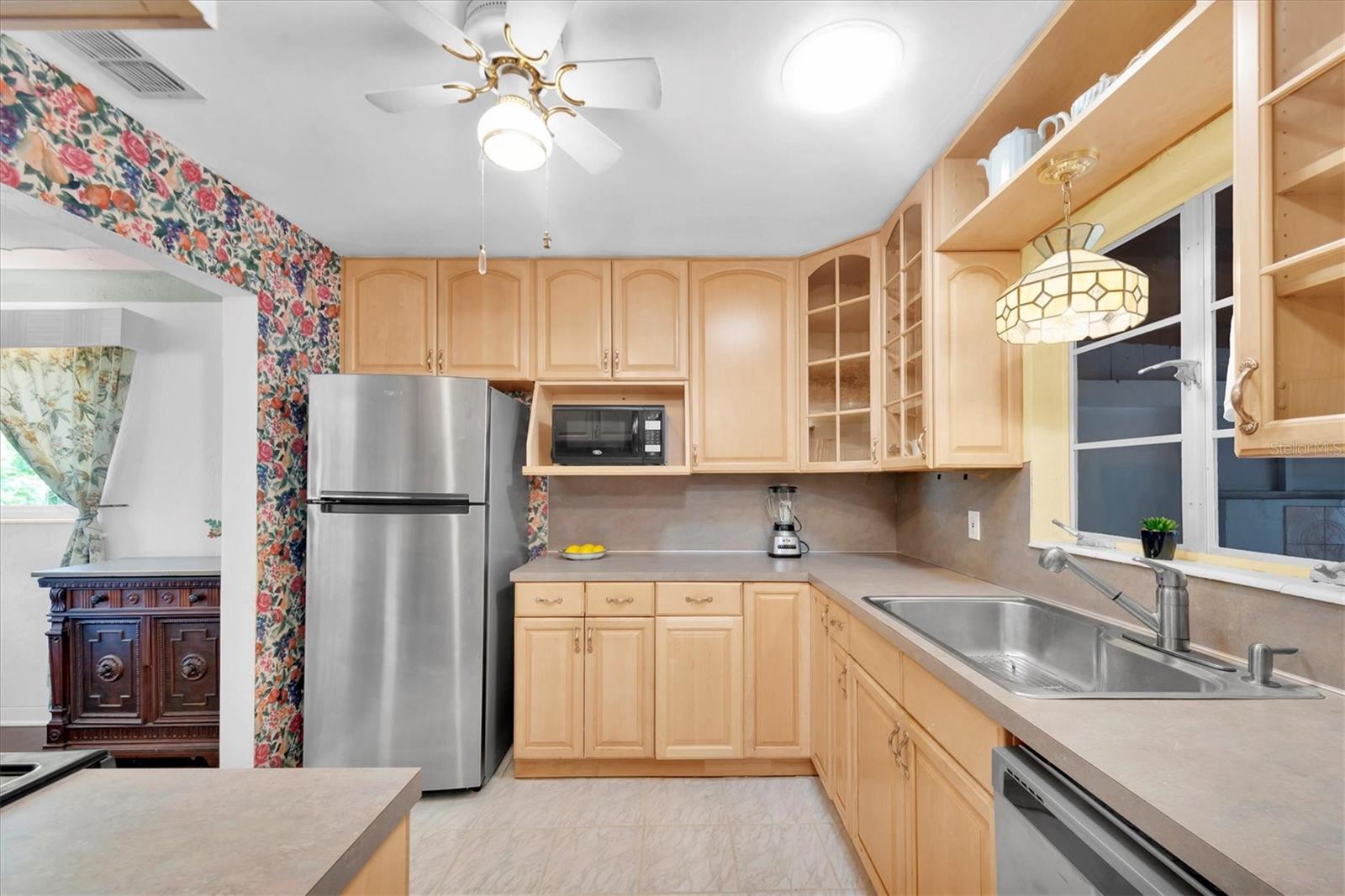 125 49TH ST N, ST PETERSBURG, FL, 33710