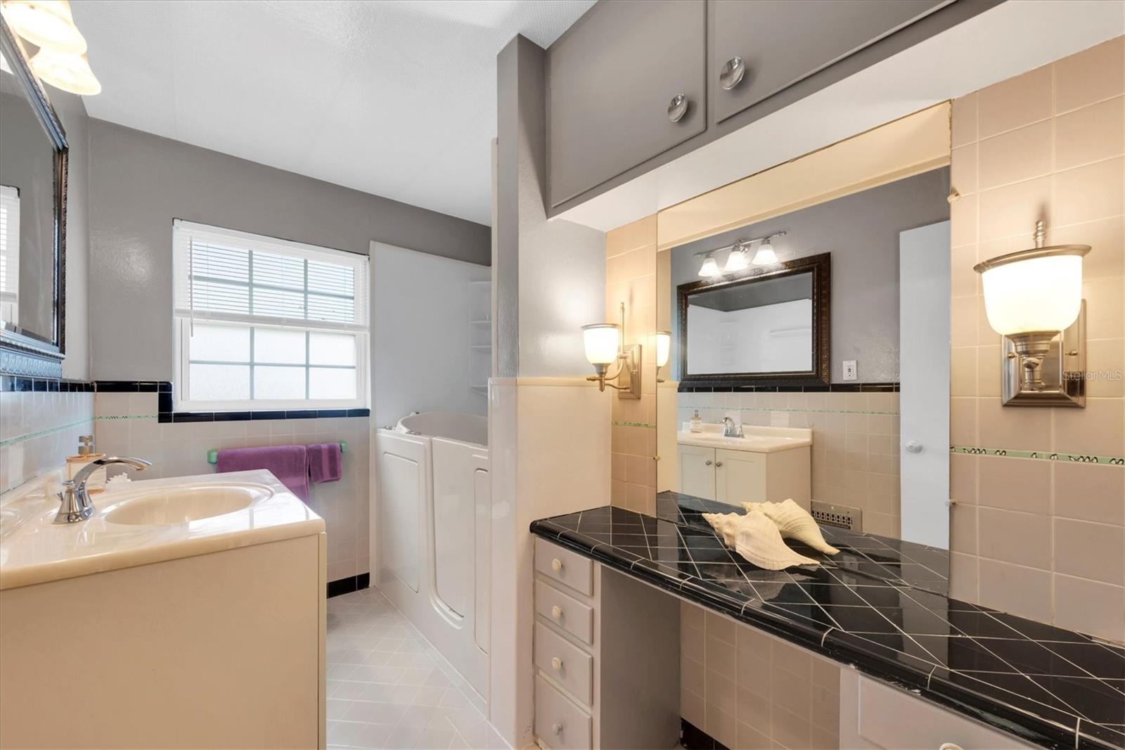 125 49TH ST N, ST PETERSBURG, FL, 33710