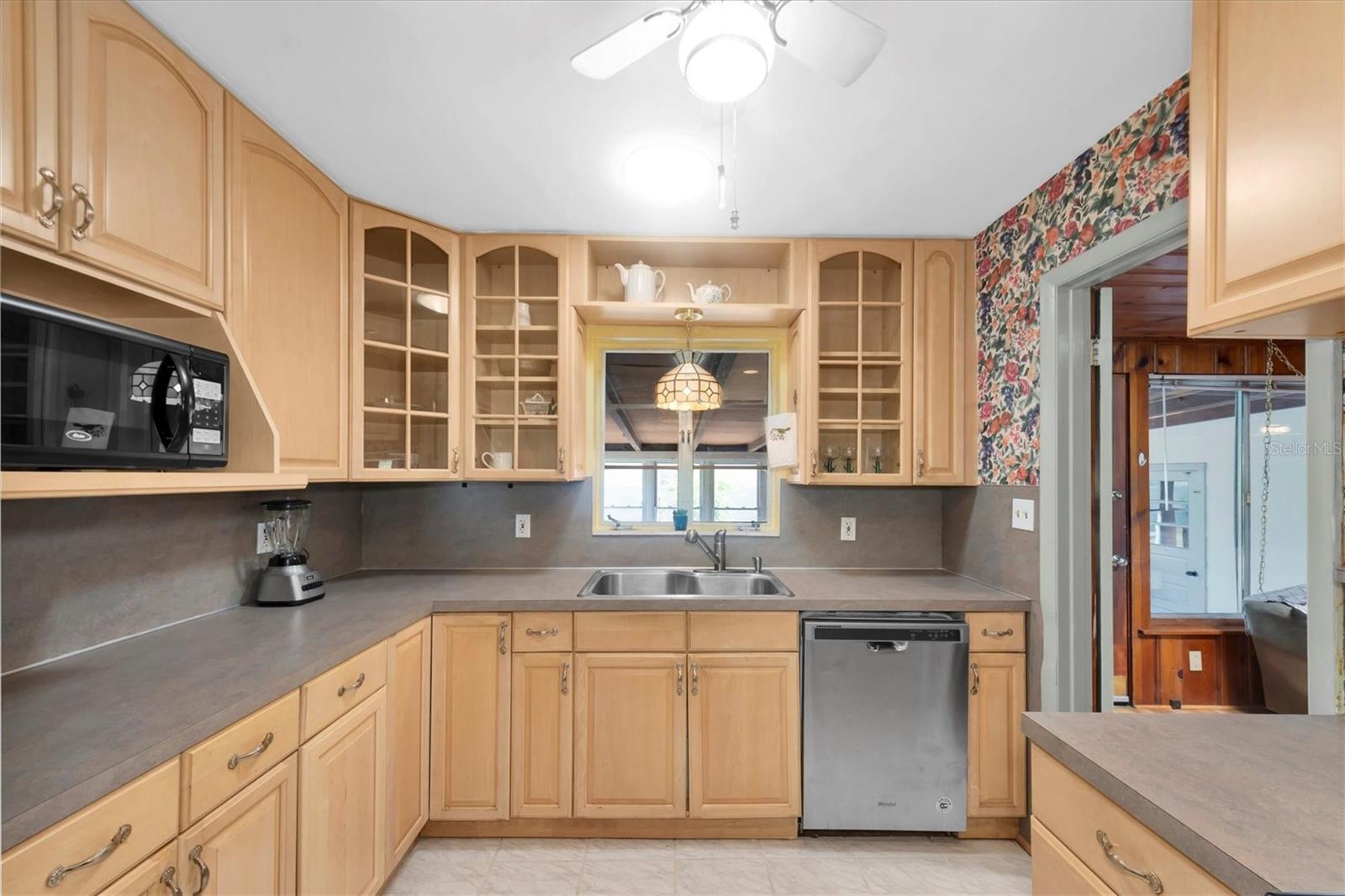 125 49TH ST N, ST PETERSBURG, FL, 33710