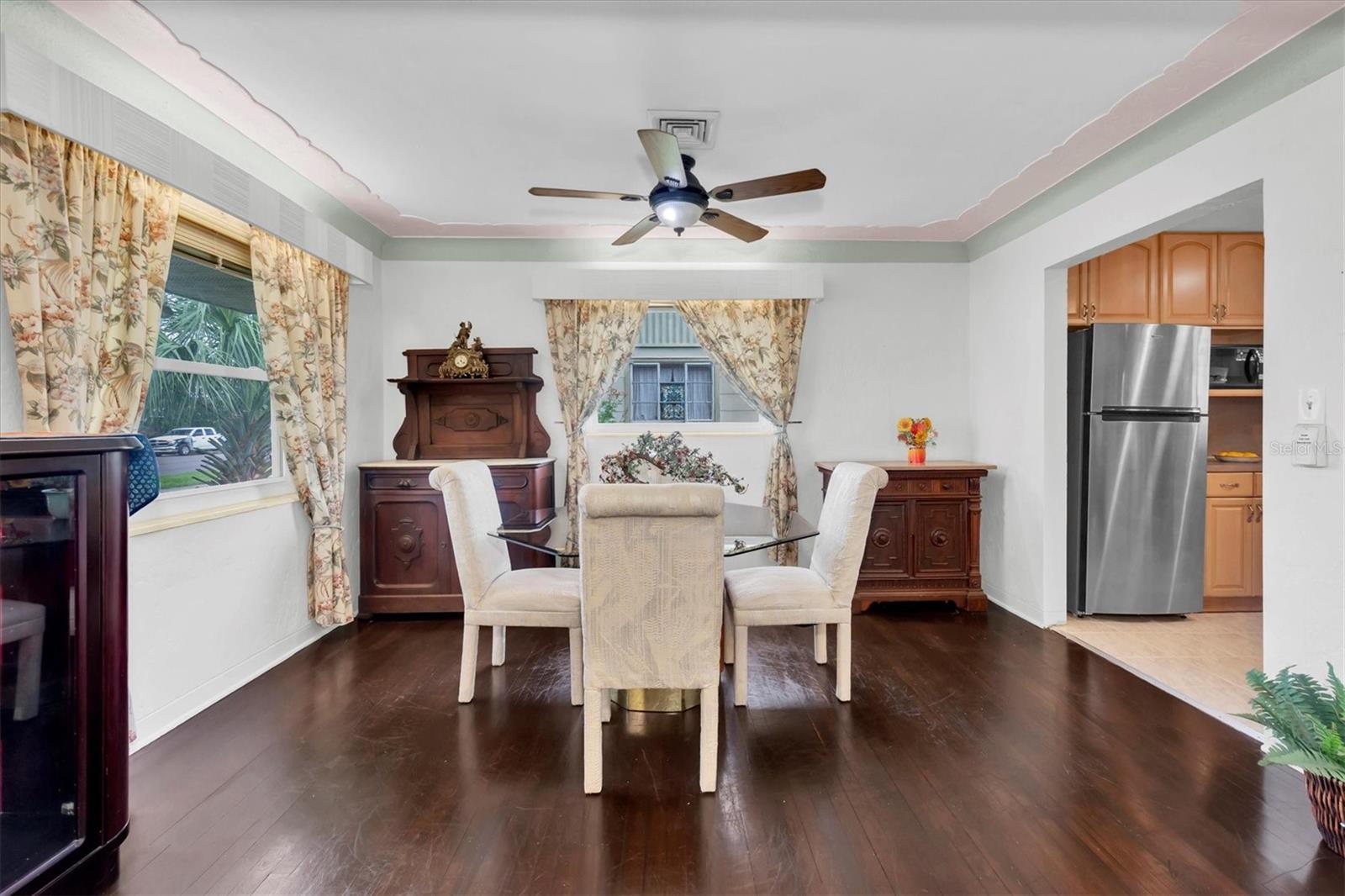 125 49TH ST N, ST PETERSBURG, FL, 33710