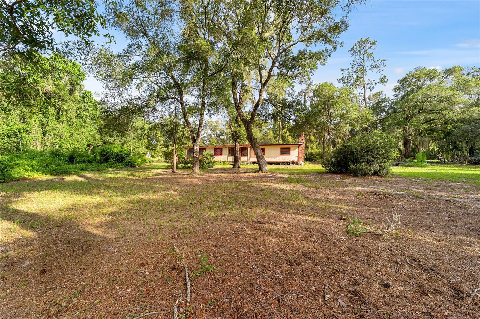 W7877658 Property Photo