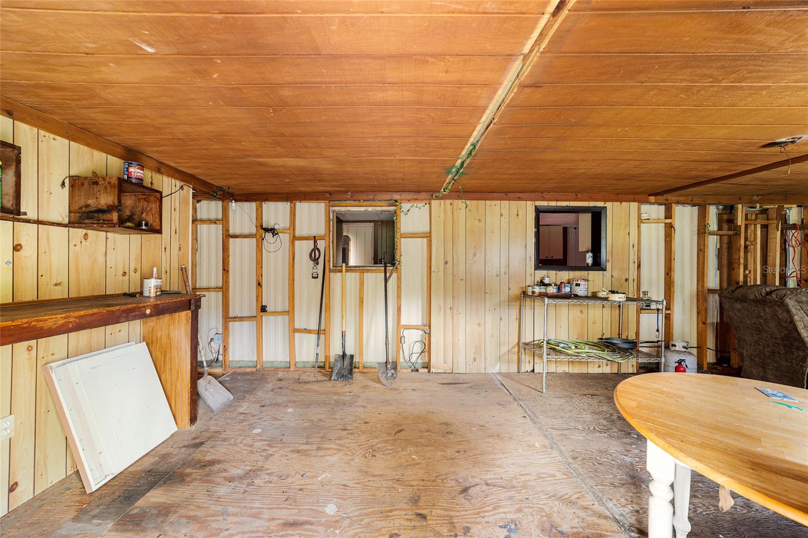 W7877658 Property Photo