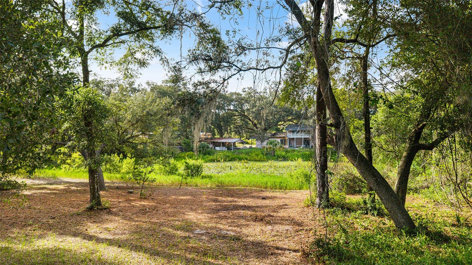 W7877658 Property Photo