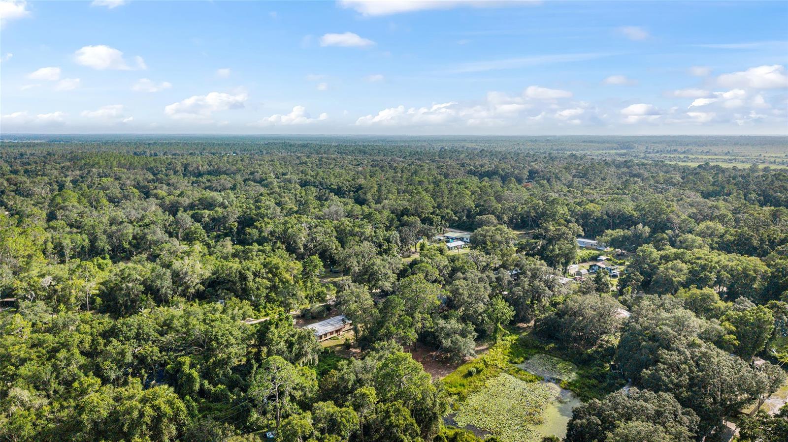 W7877658 Property Photo