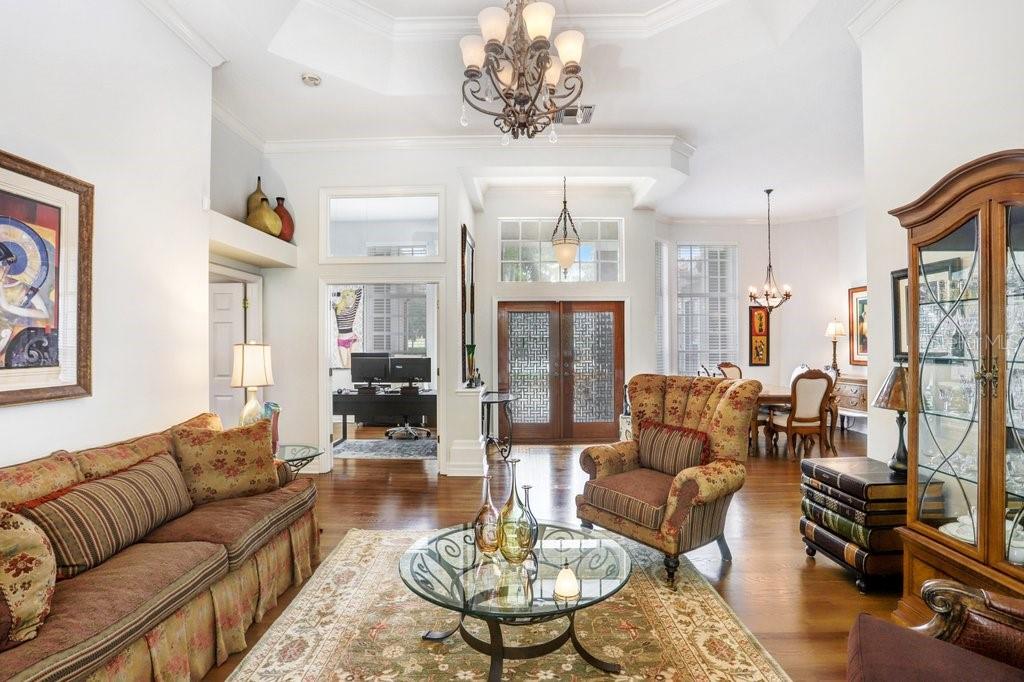 12029 BREWSTER DR, TAMPA, FL, 33626