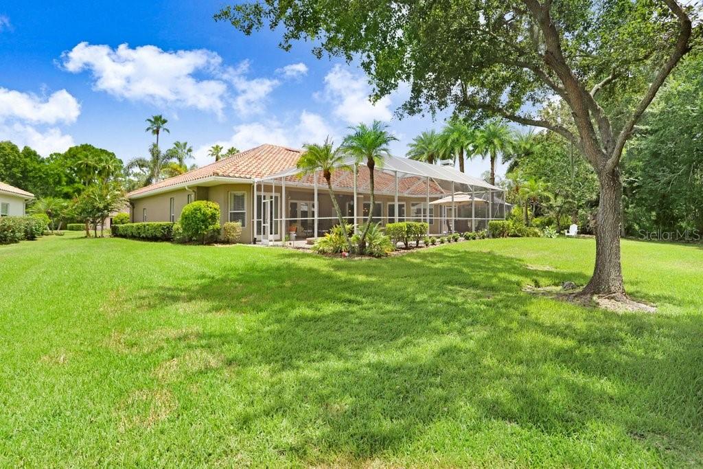 12029 BREWSTER DR, TAMPA, FL, 33626