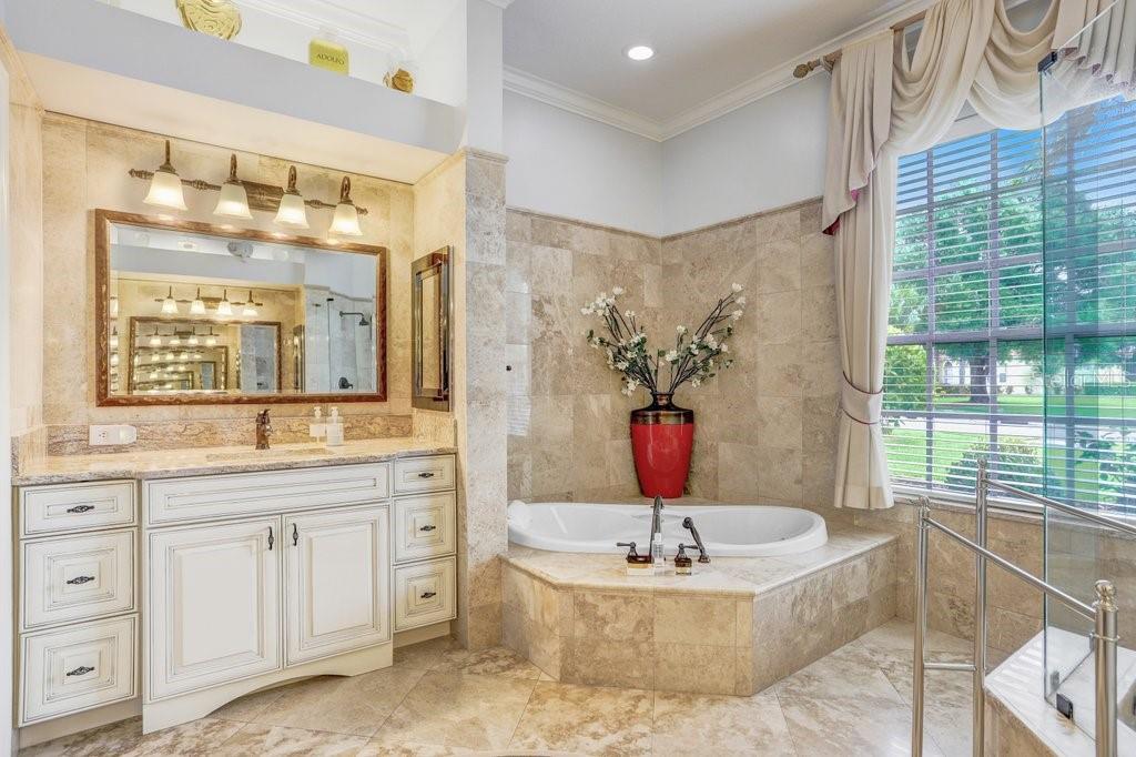 12029 BREWSTER DR, TAMPA, FL, 33626