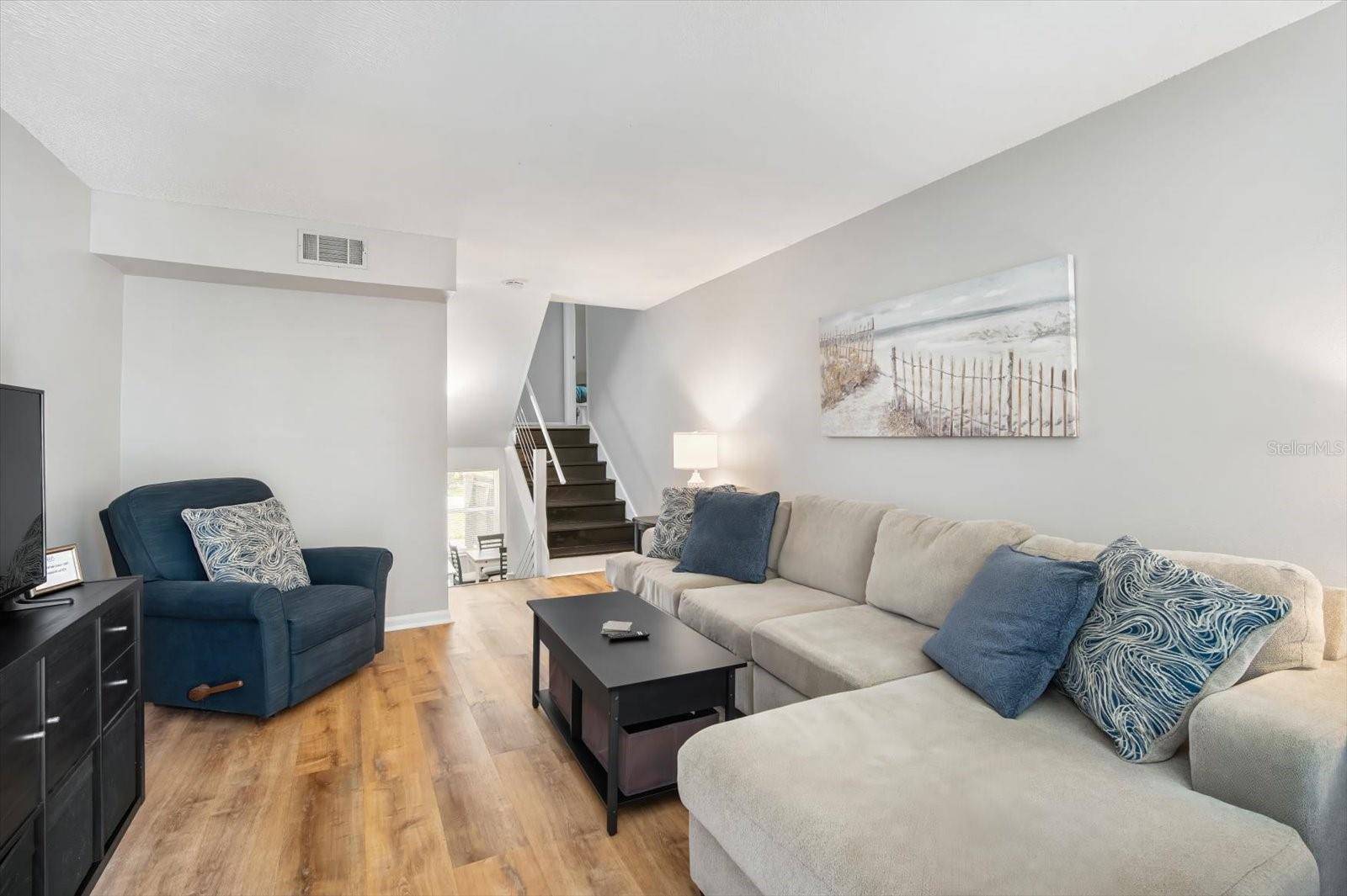 4201 LA PALMA CT, TAMPA, FL, 33611