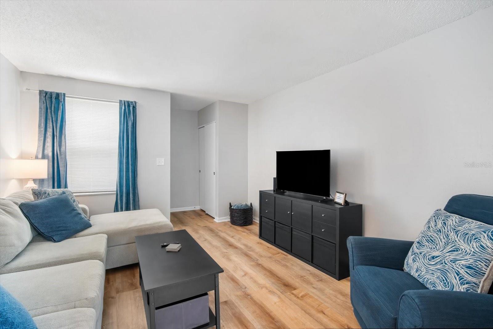 4201 LA PALMA CT, TAMPA, FL, 33611