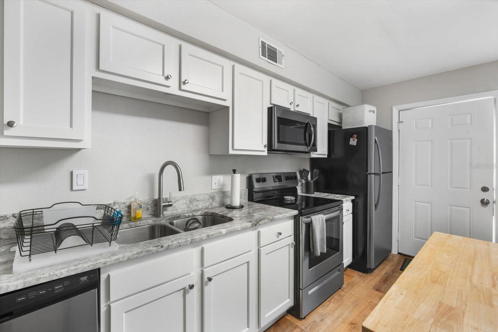 4201 LA PALMA CT, TAMPA, FL, 33611