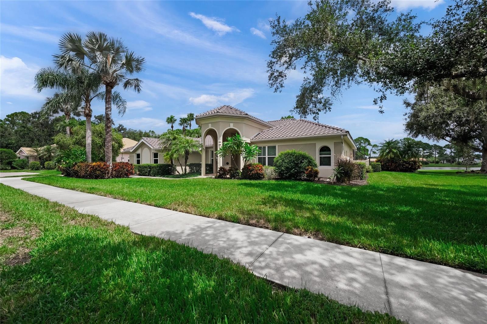 A4660211 Property Photo