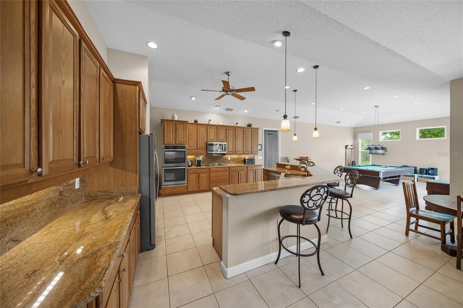 A4660211 Property Photo