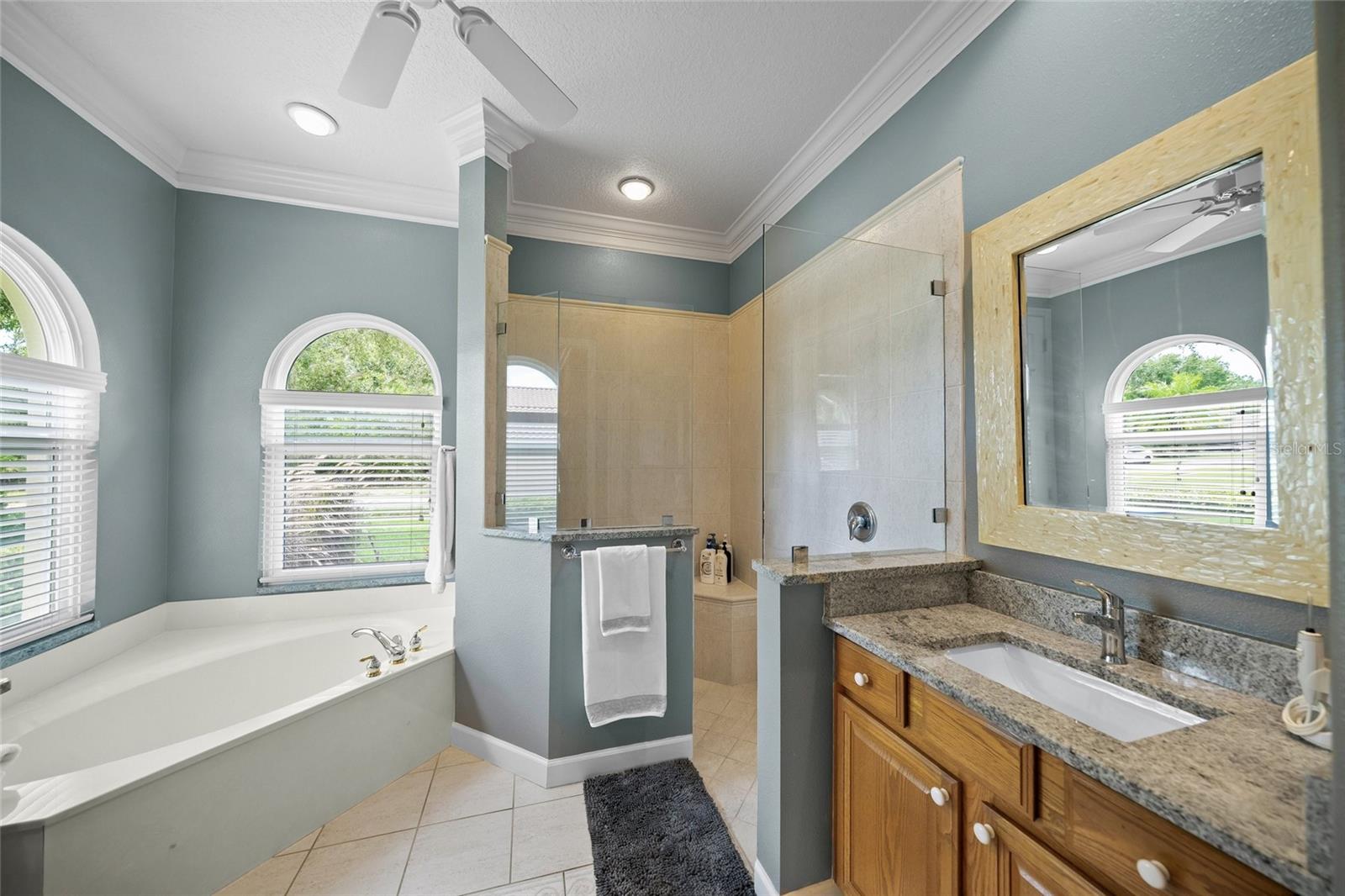 A4660211 Property Photo