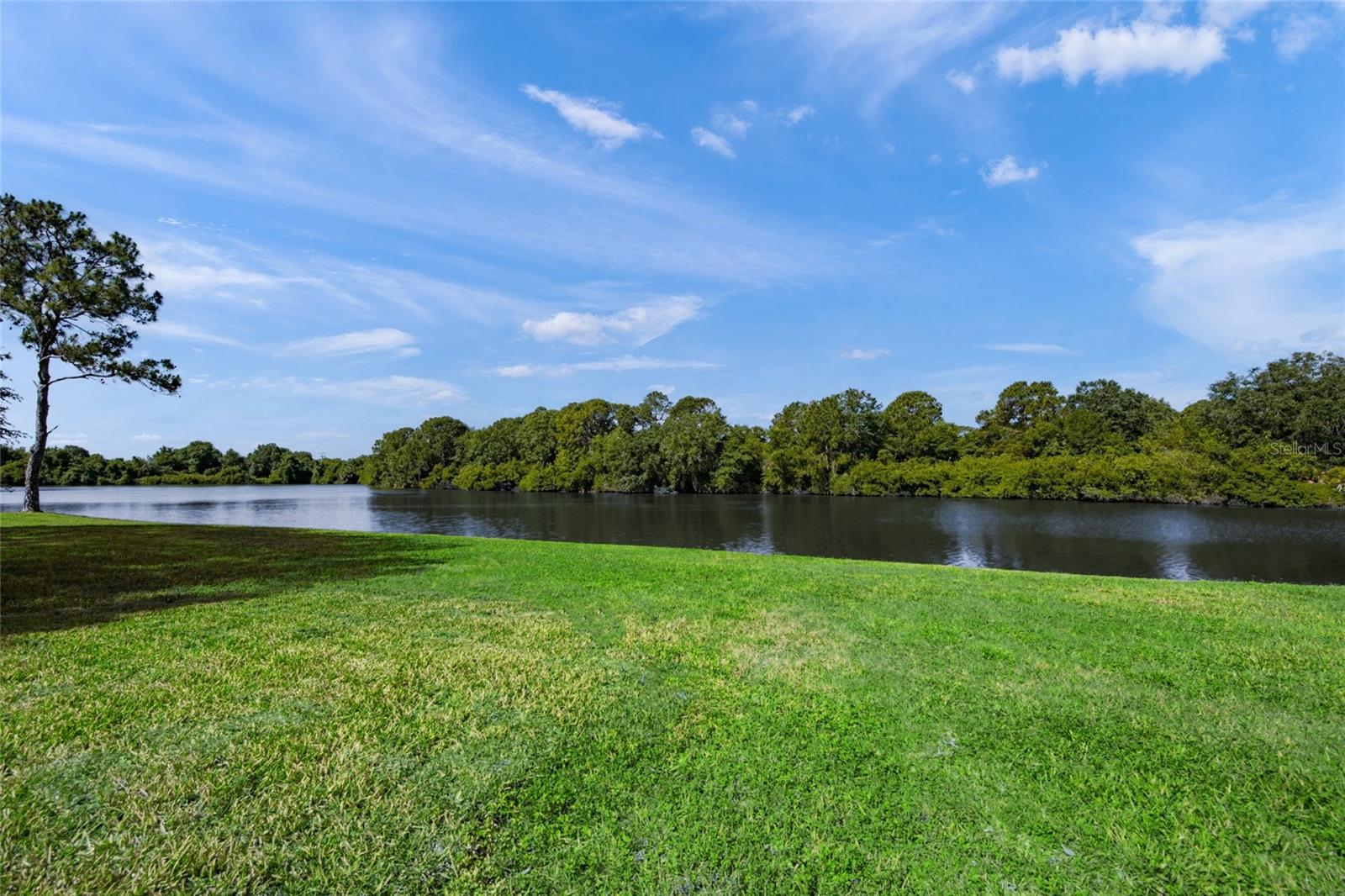 A4660211 Property Photo