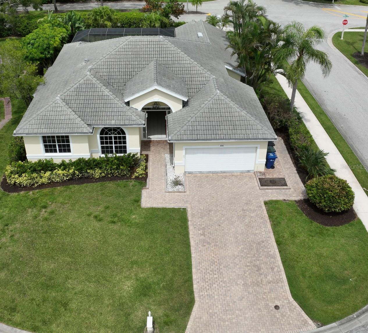 C7512873 Property Photo
