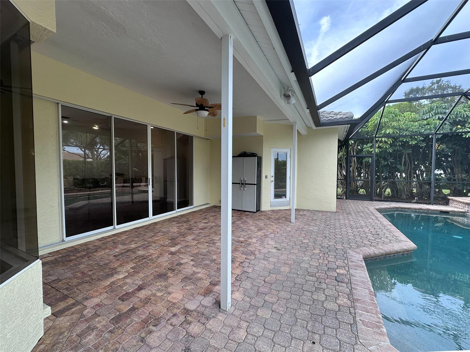 C7512873 Property Photo