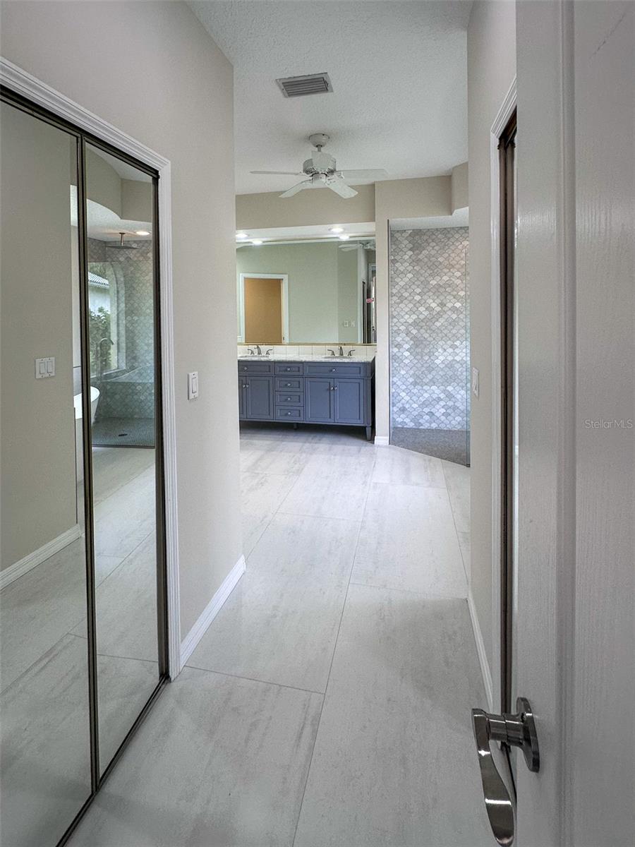 C7512873 Property Photo