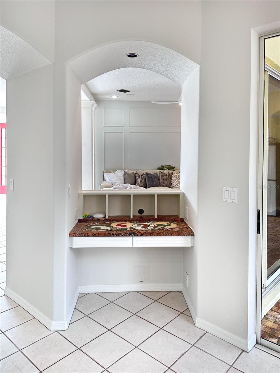 C7512873 Property Photo