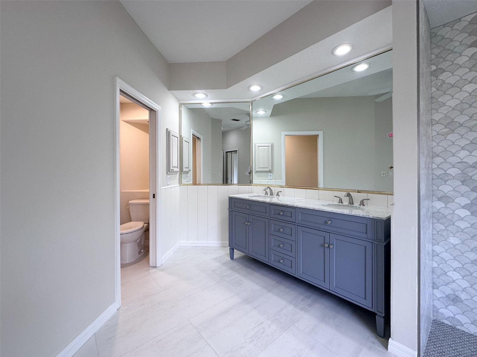 C7512873 Property Photo