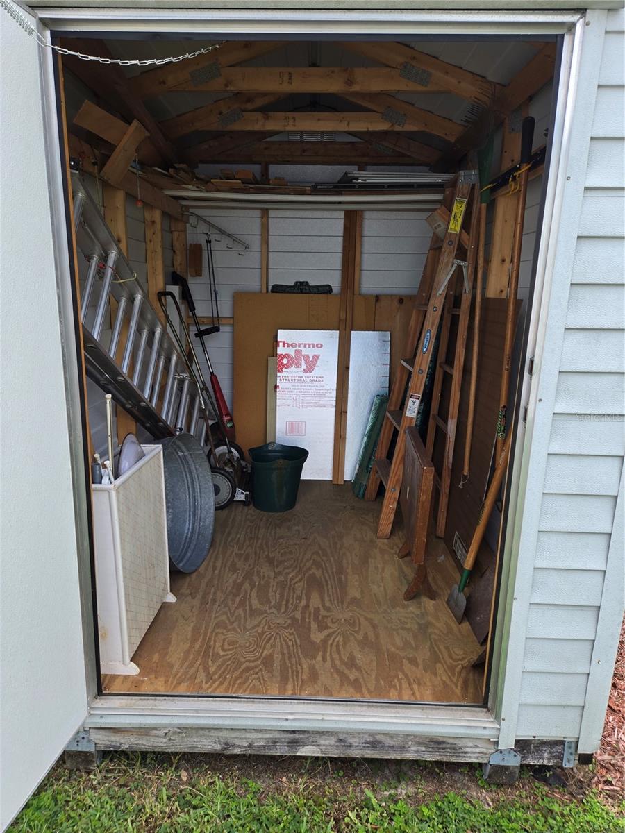 TB8411579 Property Photo