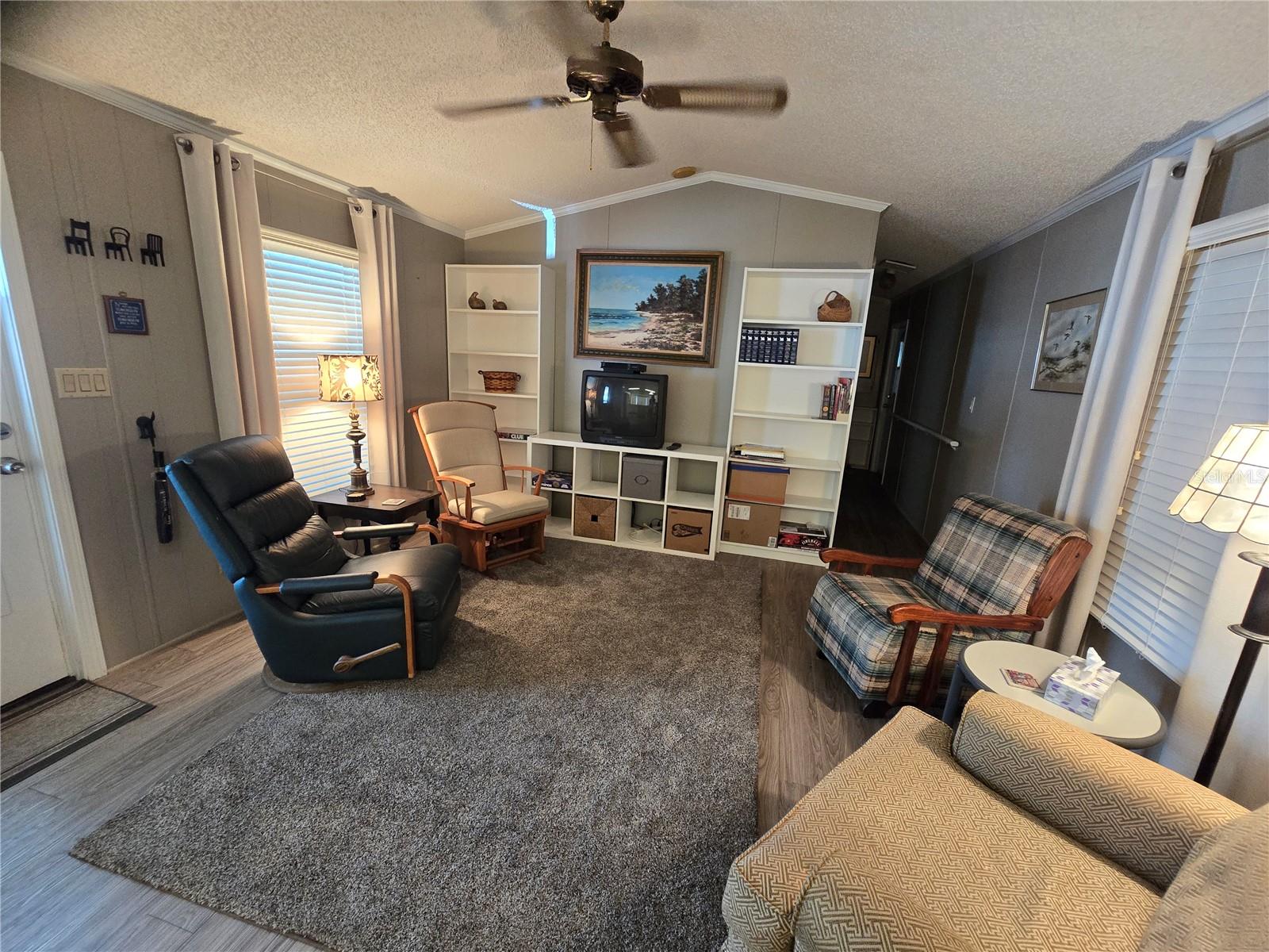 TB8411579 Property Photo