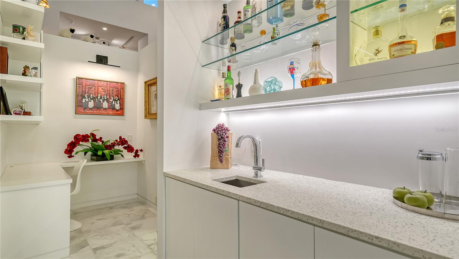 A4660230 Property Photo