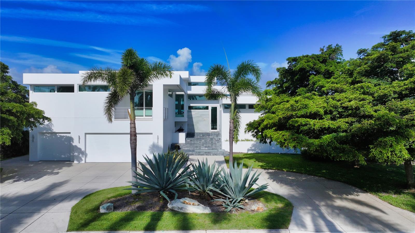 A4660230 Property Photo