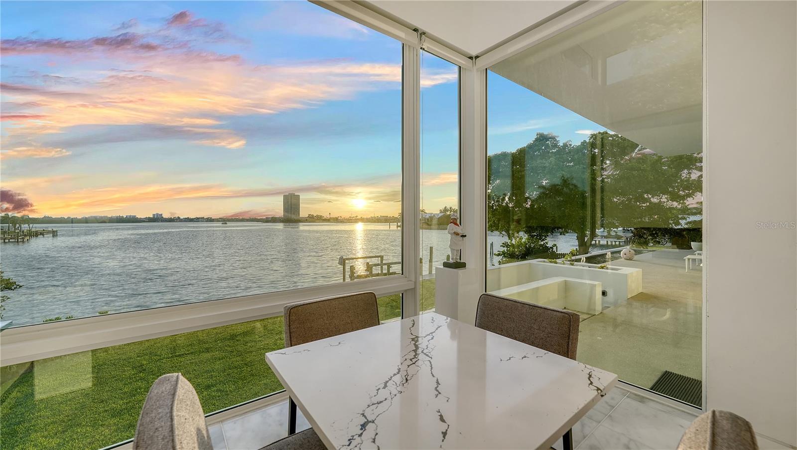 A4660230 Property Photo
