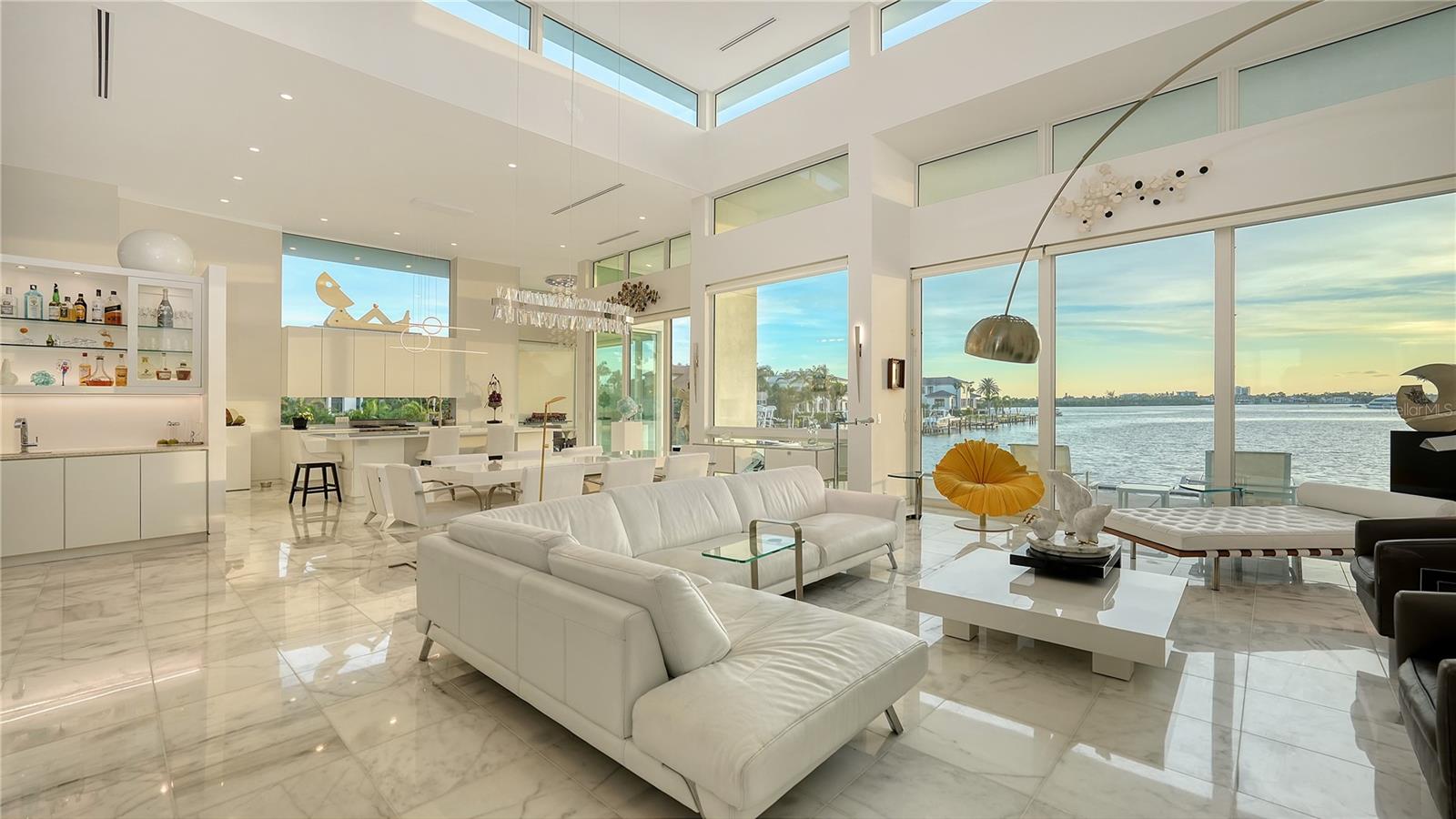 A4660230 Property Photo