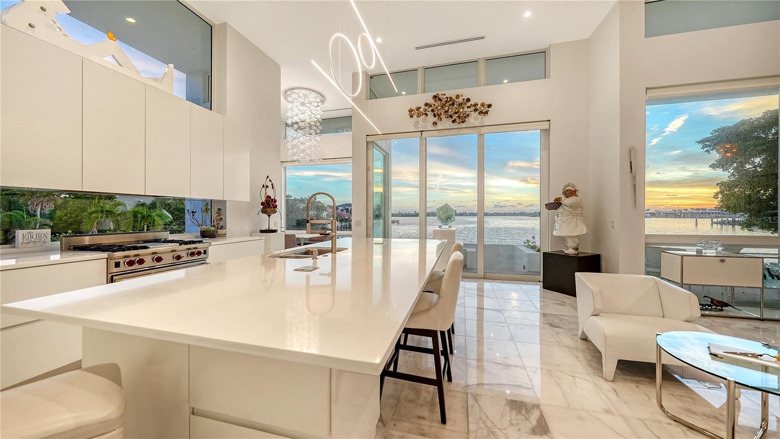 A4660230 Property Photo