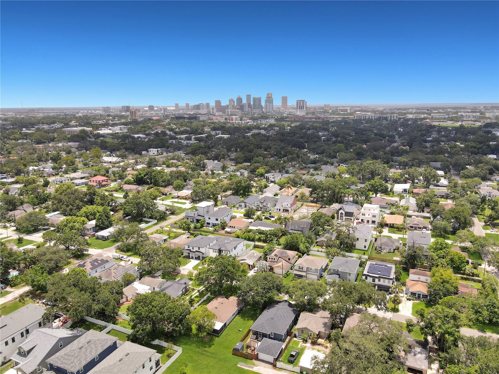 805 W BRADDOCK ST, TAMPA, FL, 33603