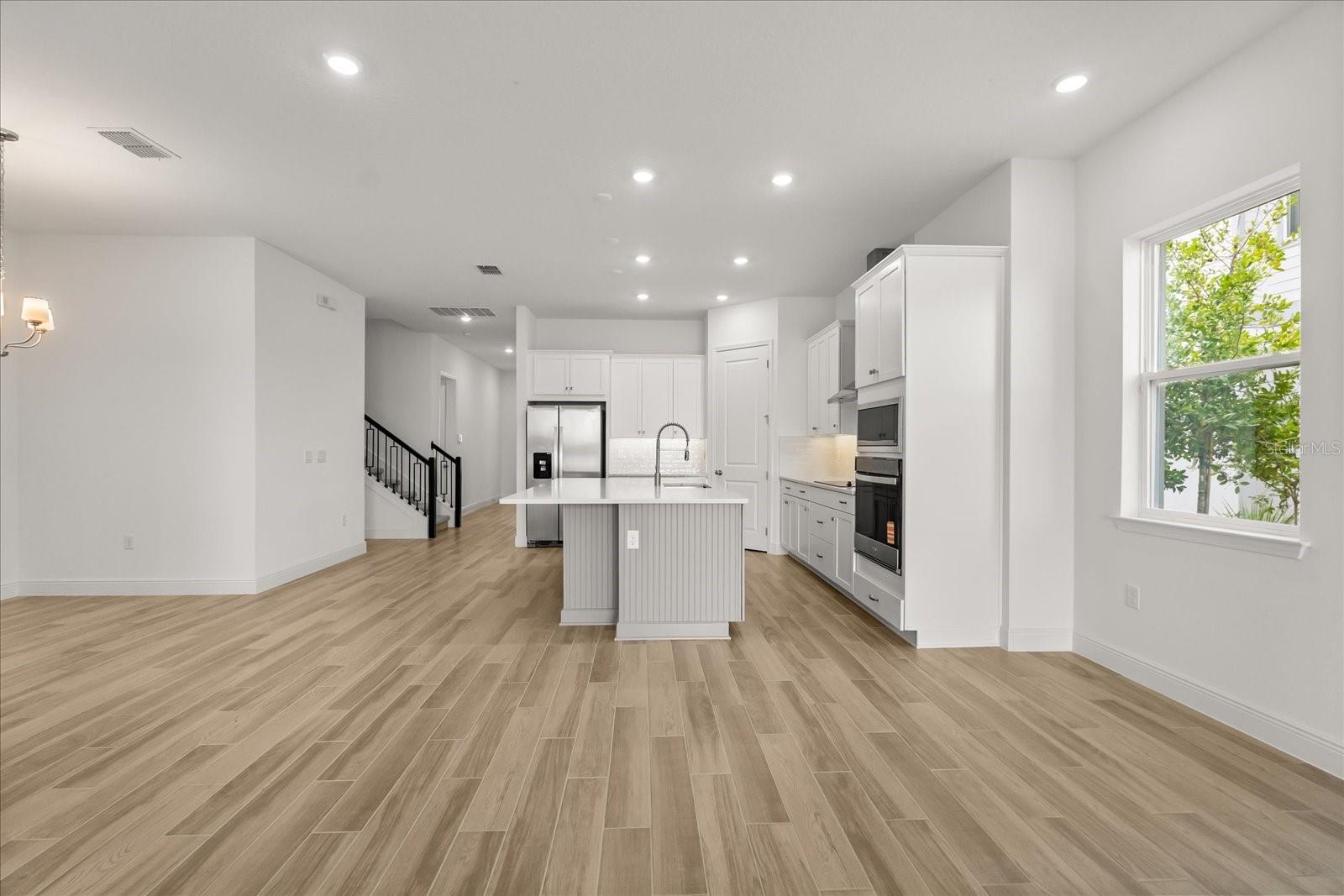 9930 BALLAST DR, ORLANDO, FL, 32827