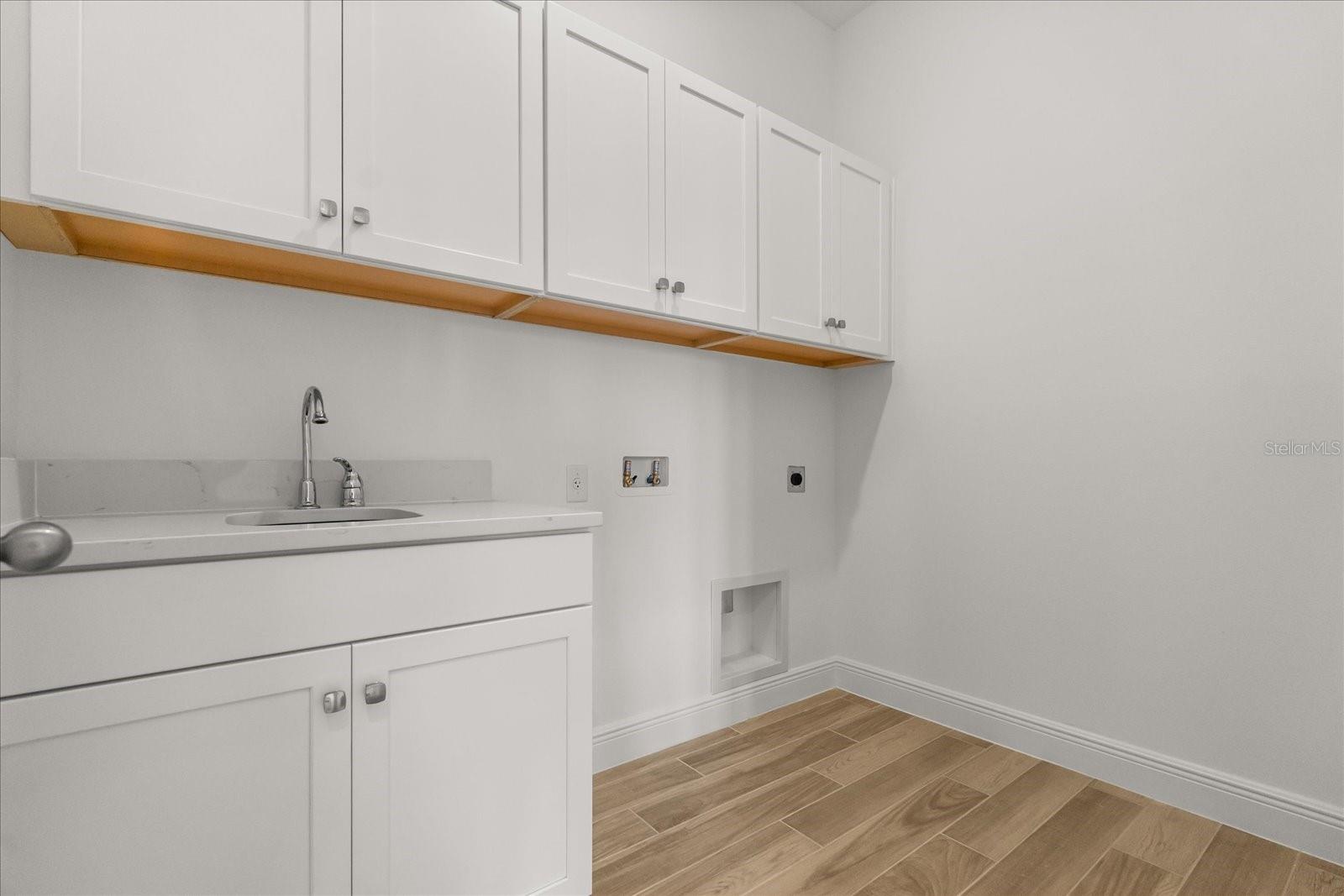 9930 BALLAST DR, ORLANDO, FL, 32827