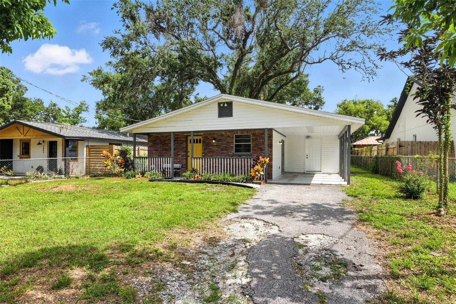 1805 E KNOLLWOOD ST, TAMPA, FL, 33610