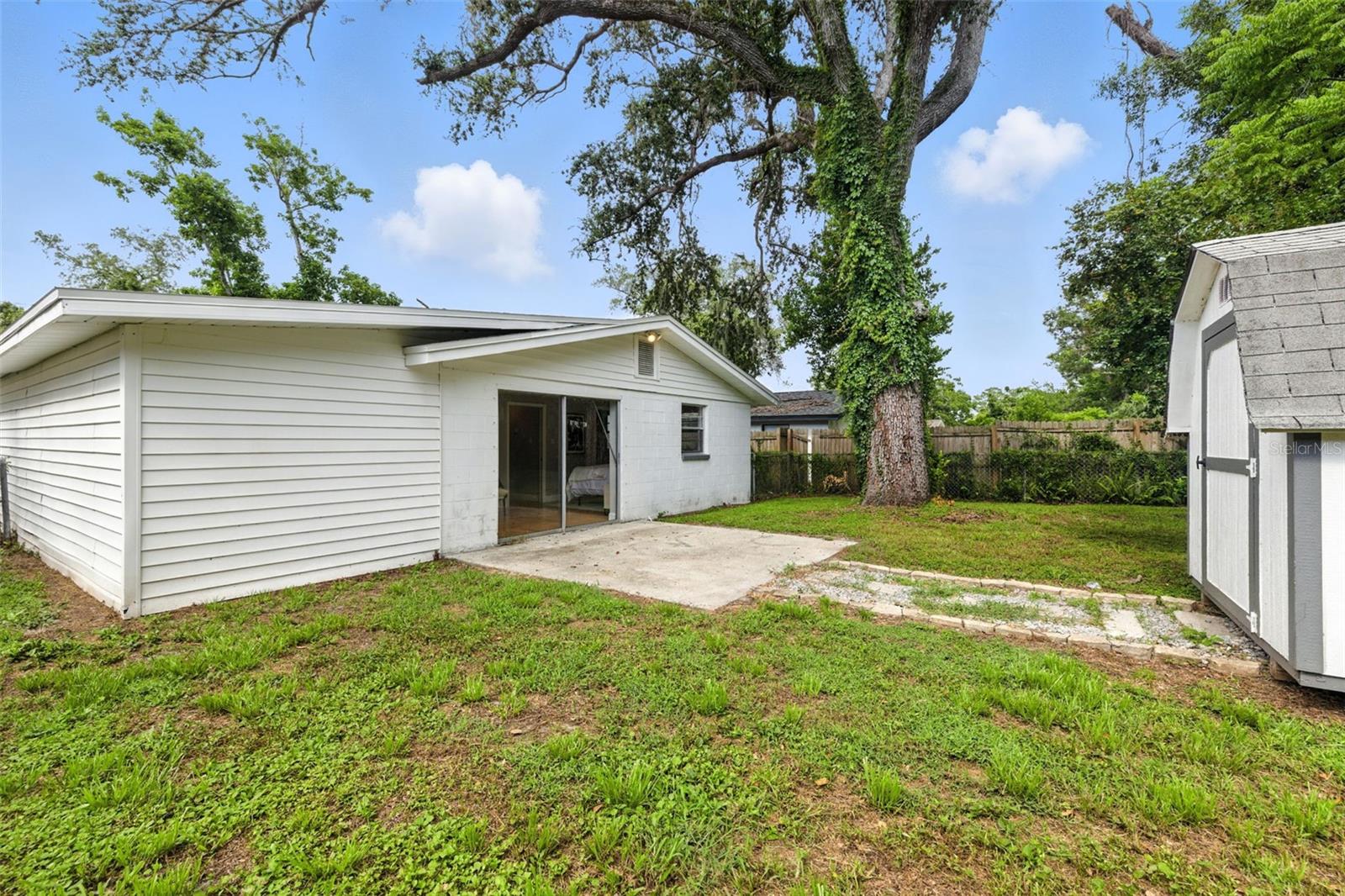 1805 E KNOLLWOOD ST, TAMPA, FL, 33610