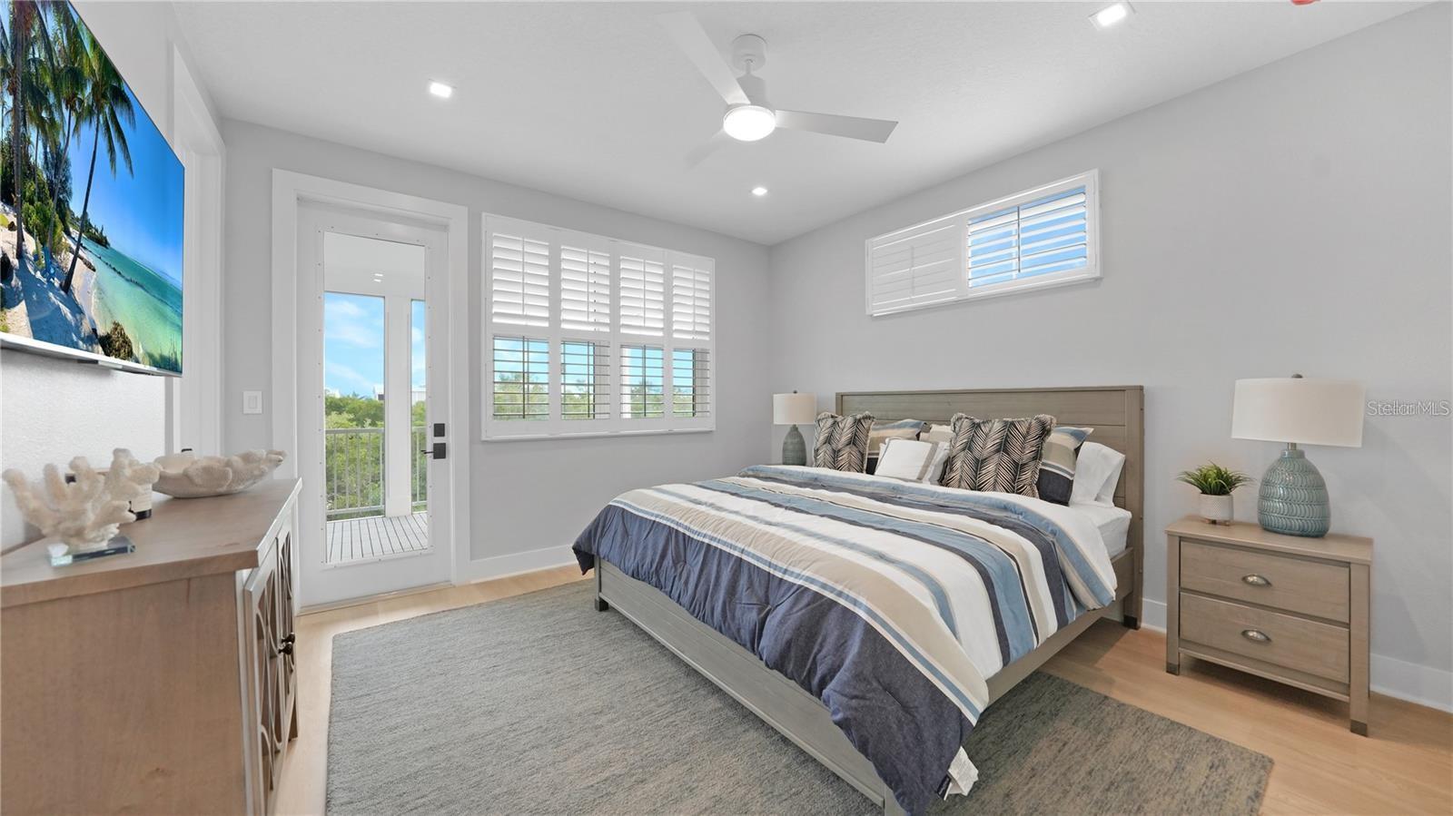 TB8411675 Property Photo