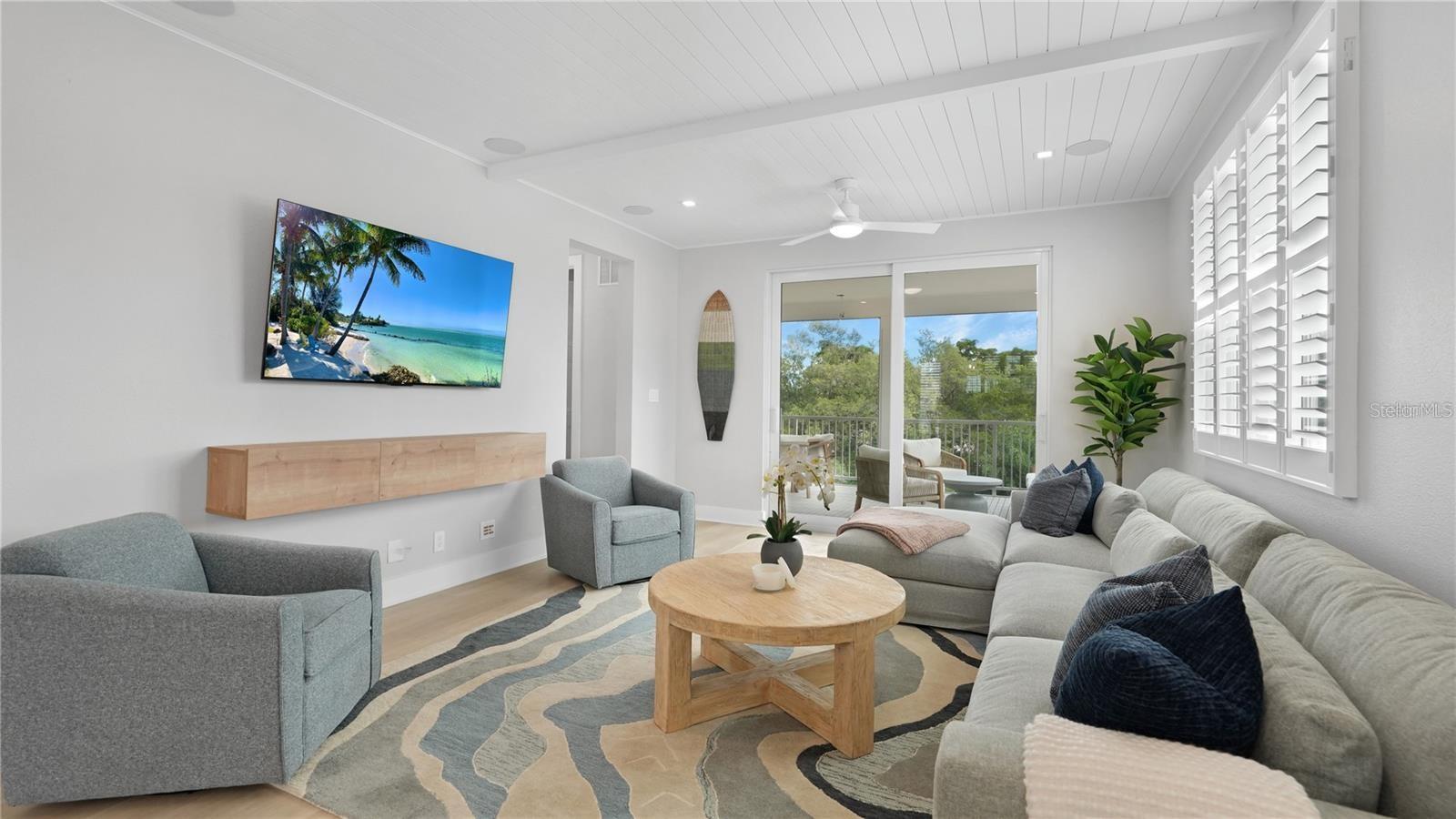 TB8411675 Property Photo