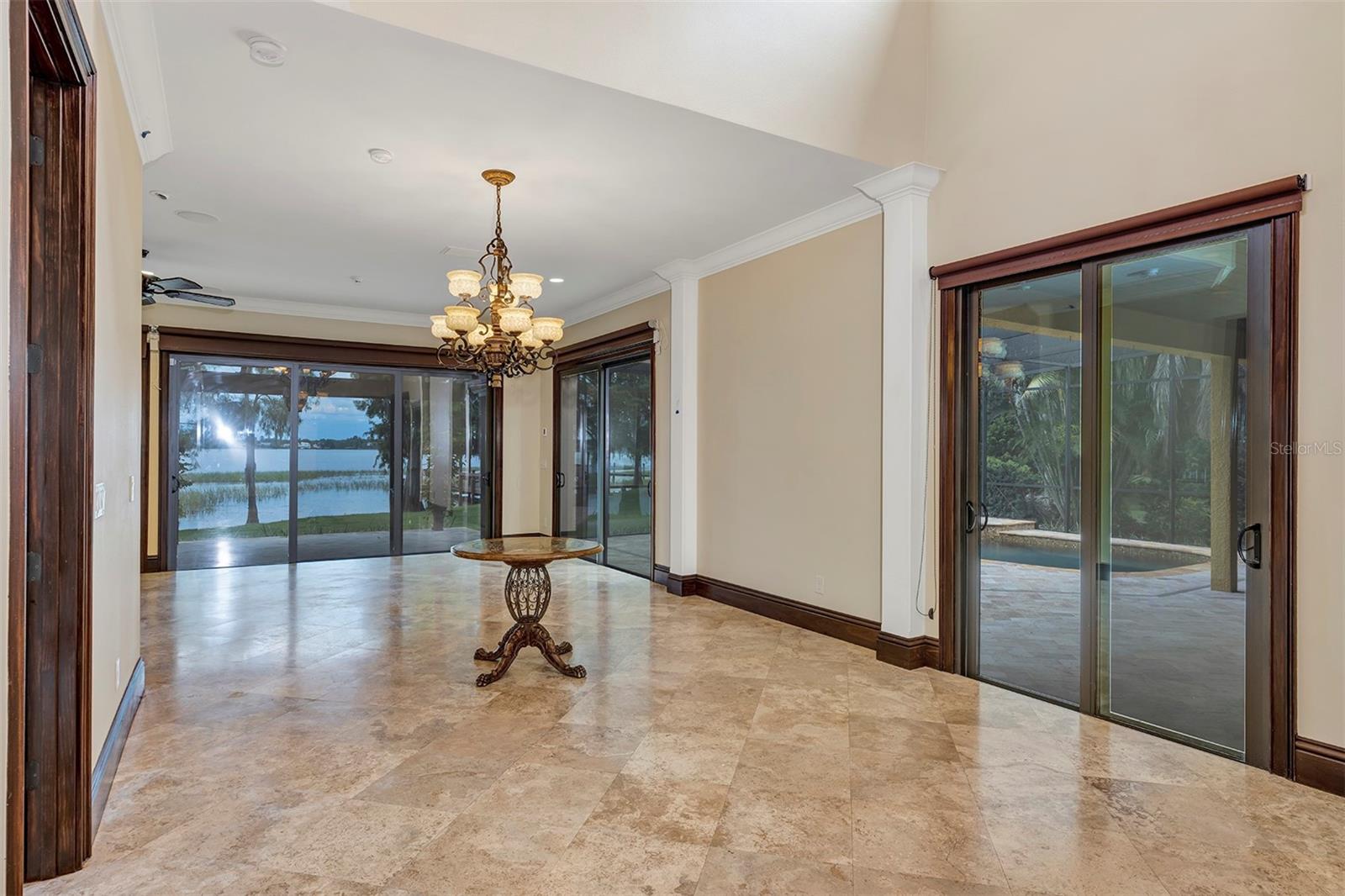 O6330959 Property Photo