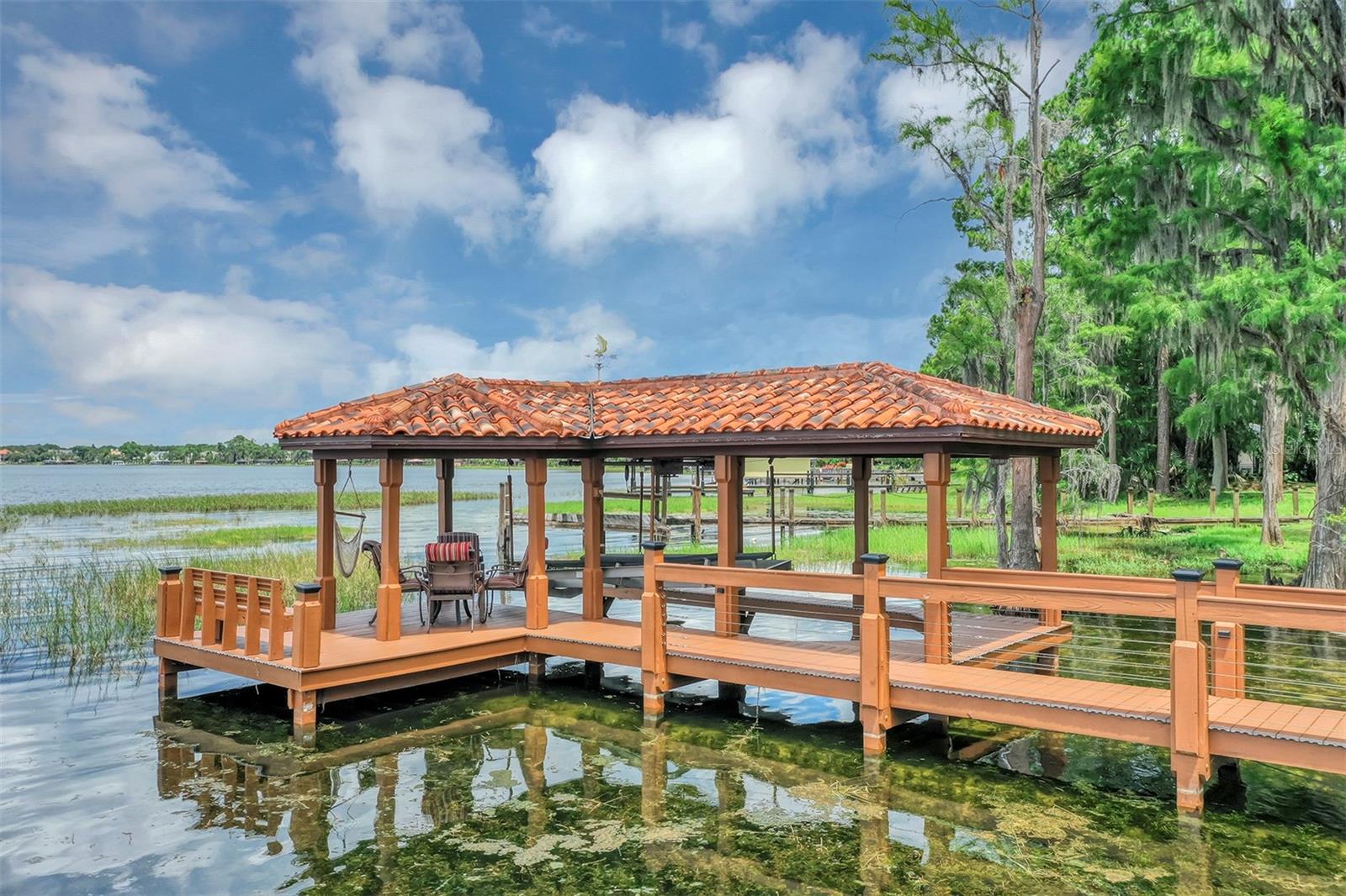 O6330959 Property Photo