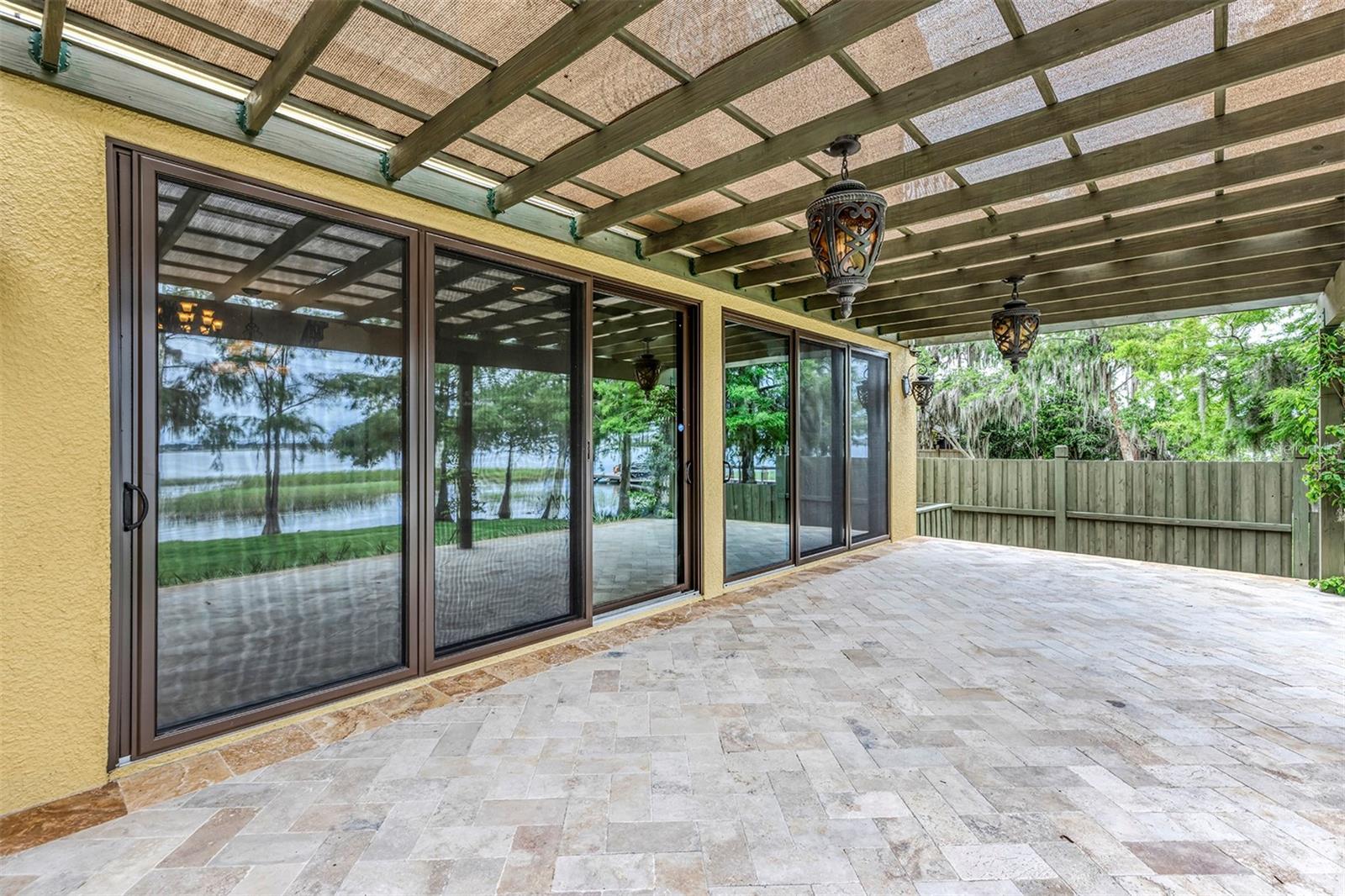 O6330959 Property Photo