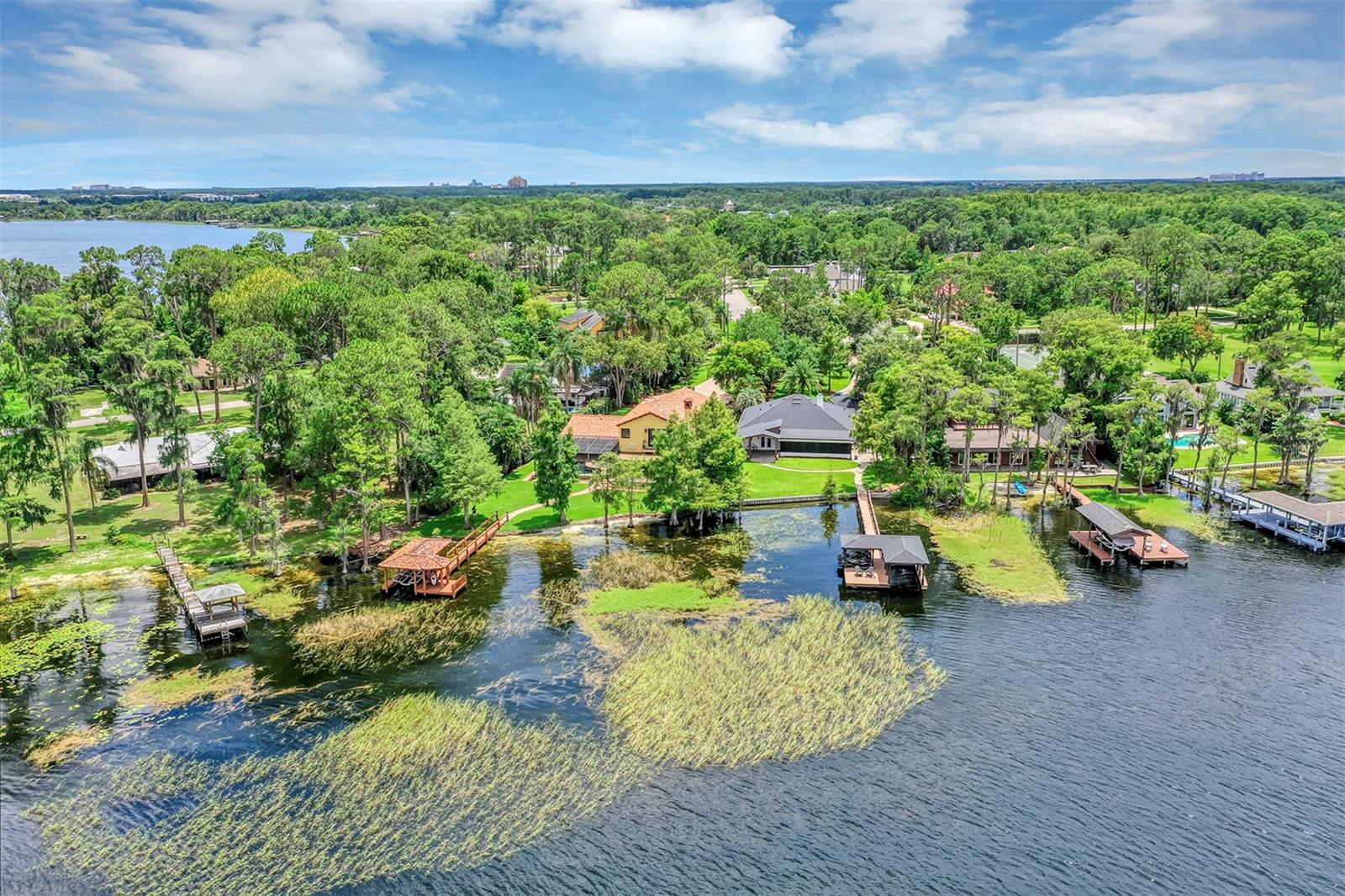 O6330959 Property Photo