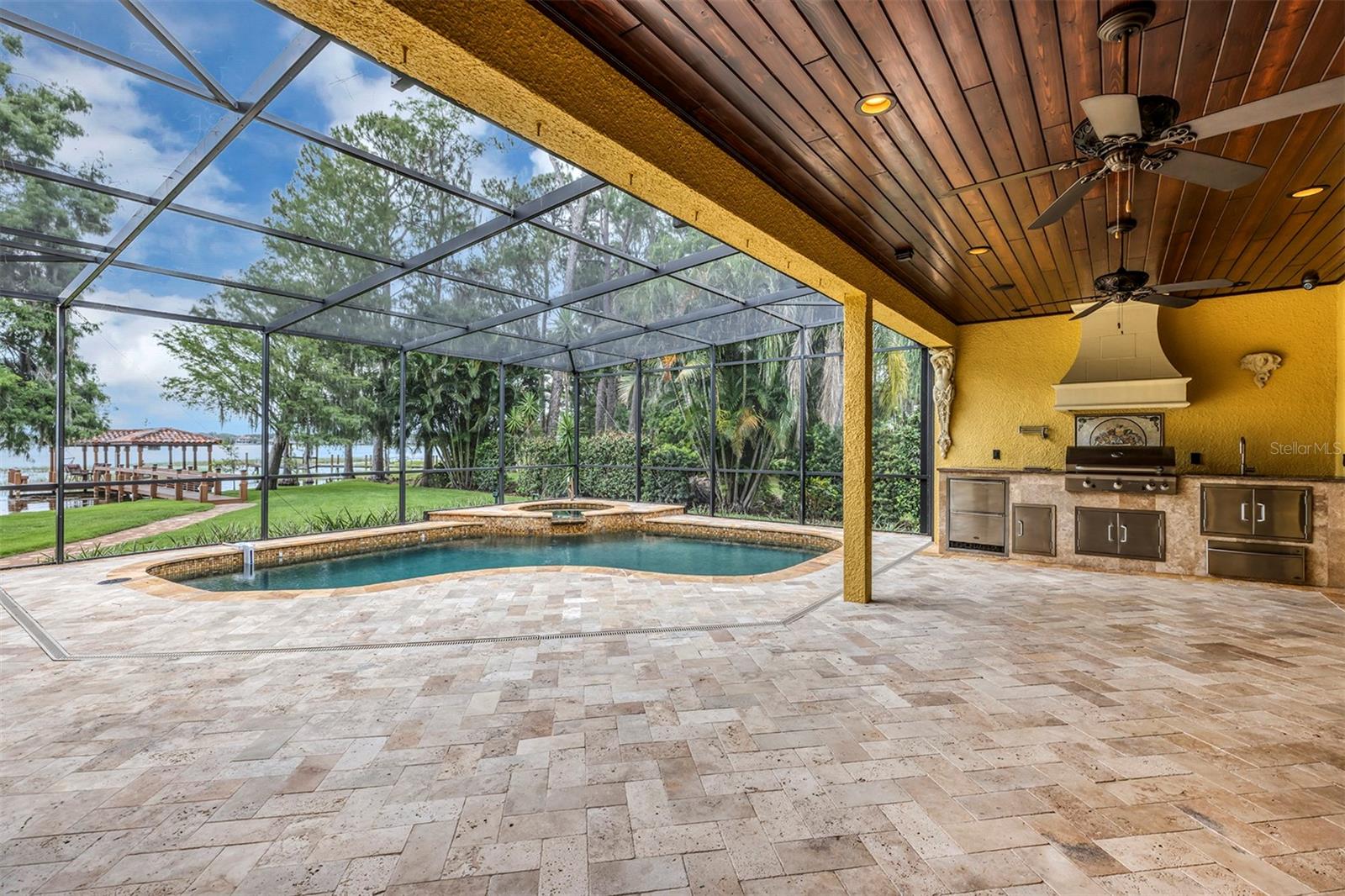 O6330959 Property Photo