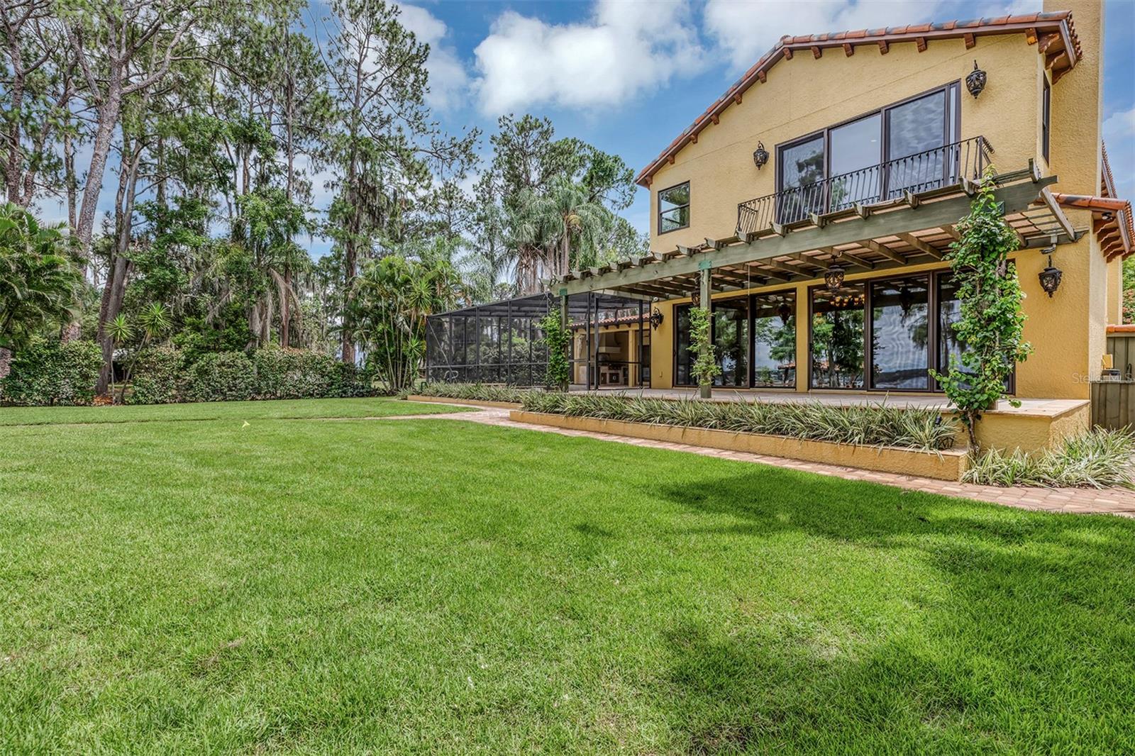 O6330959 Property Photo