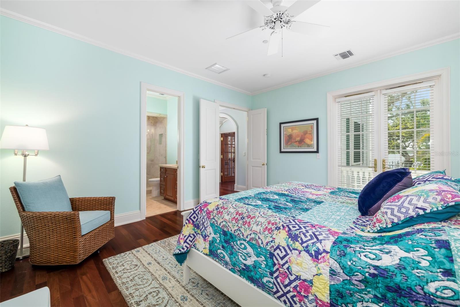 A4660258 Property Photo