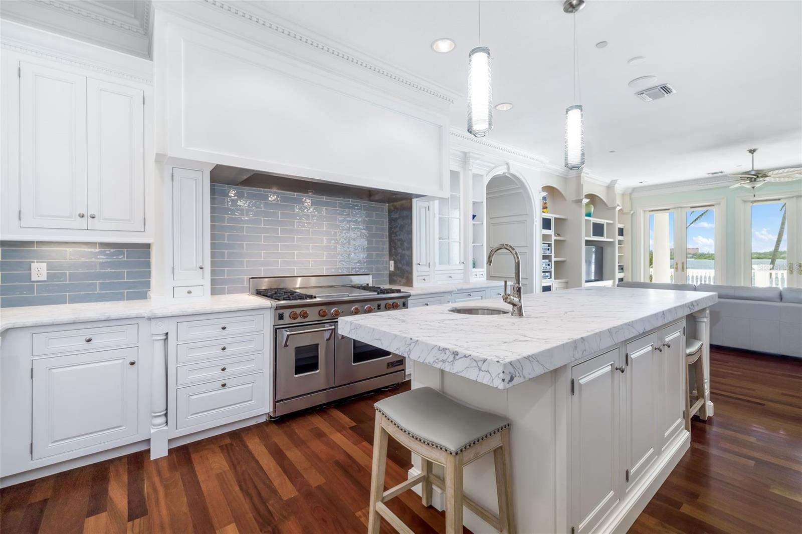 A4660258 Property Photo