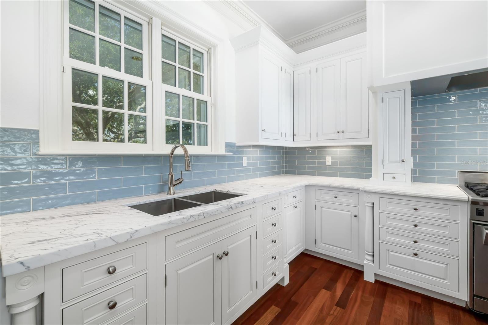 A4660258 Property Photo