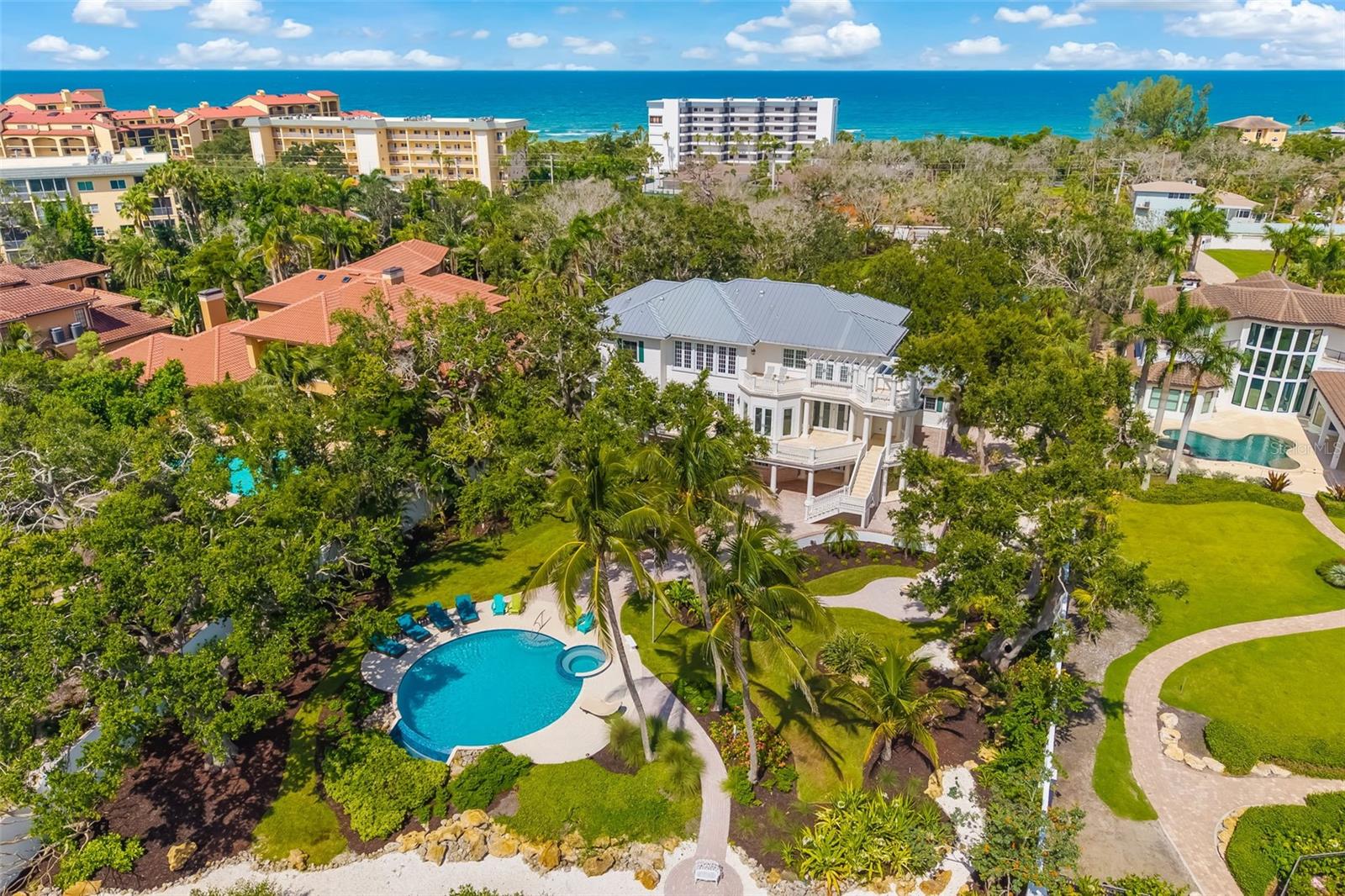 A4660258 Property Photo