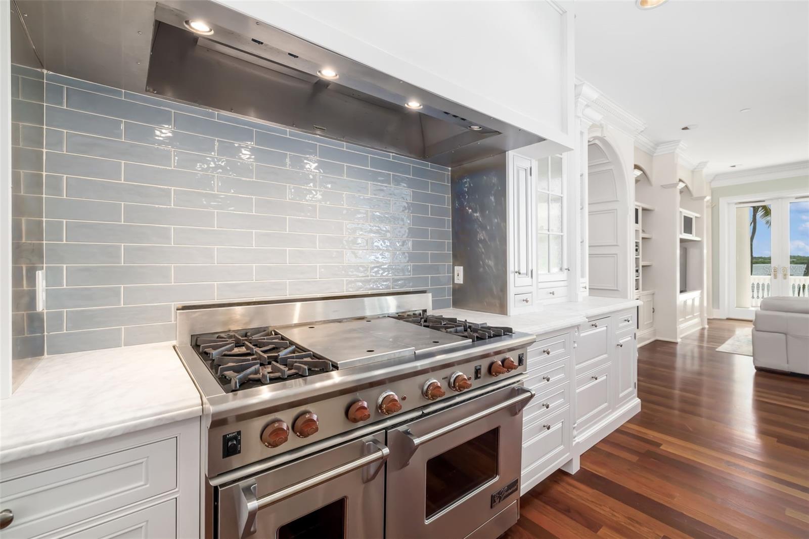 A4660258 Property Photo