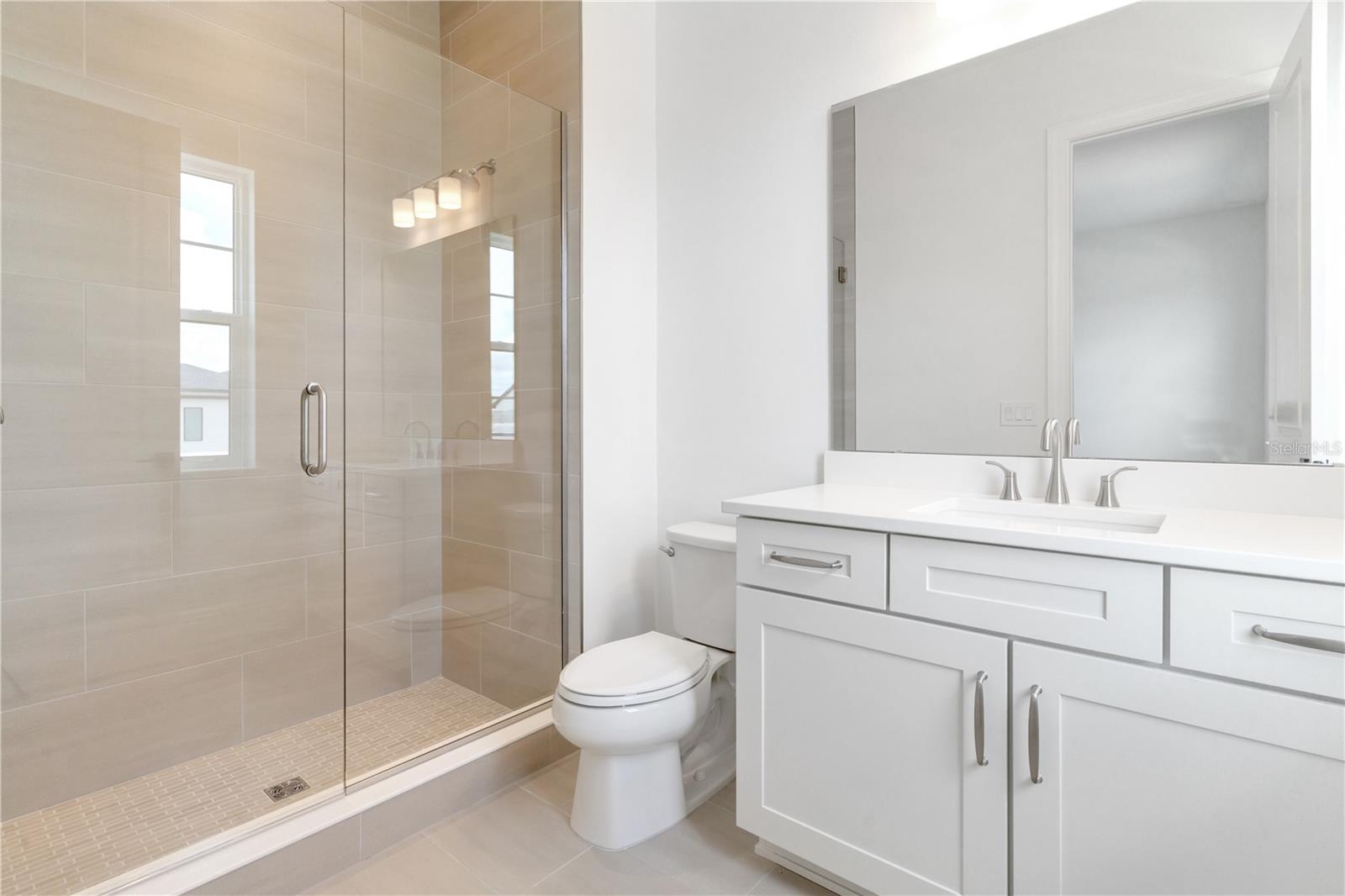 O6331025 Property Photo