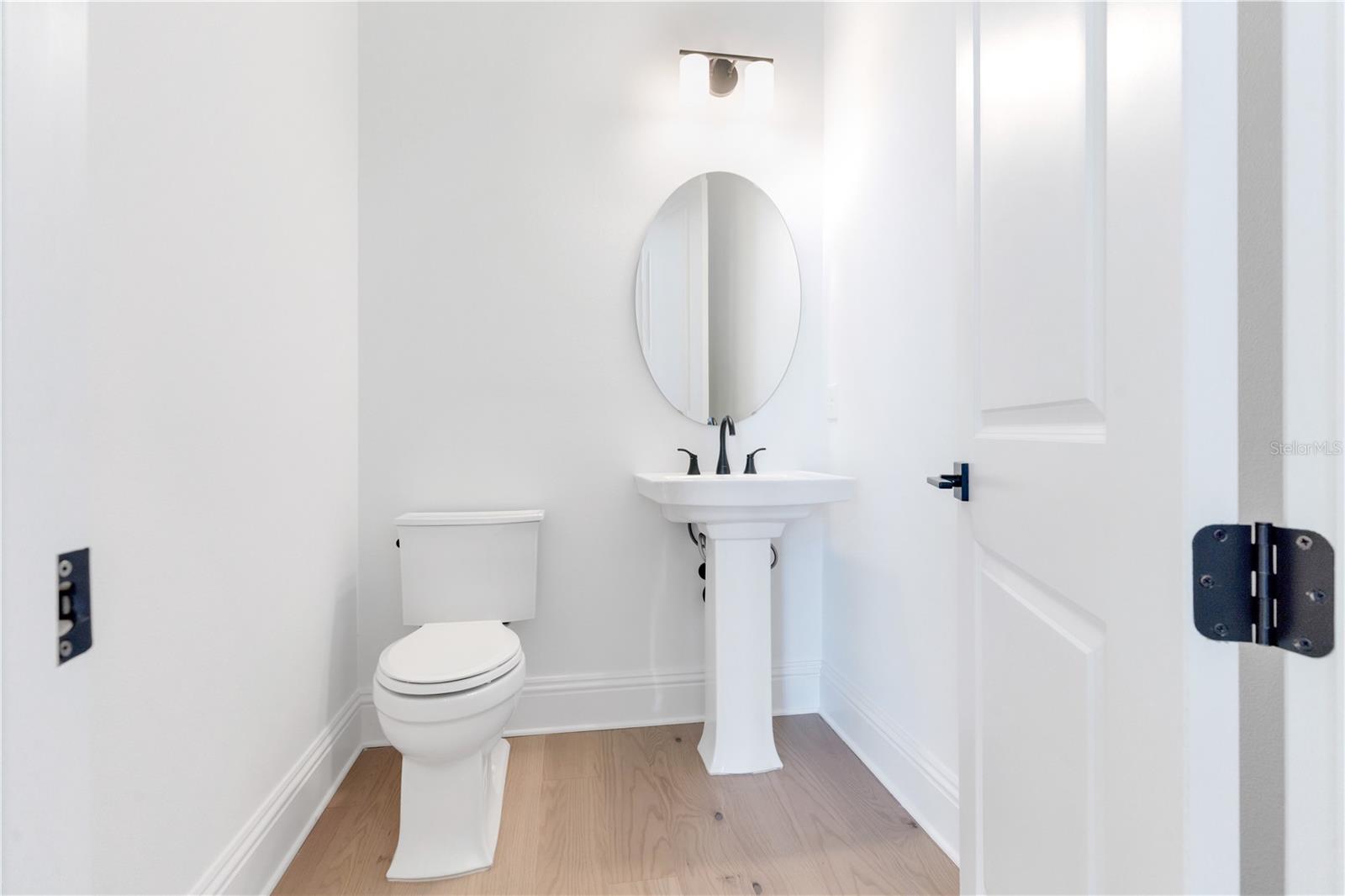 O6331025 Property Photo